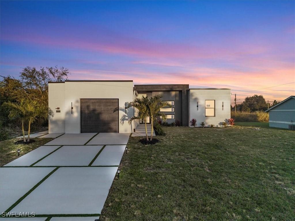 702 Irving Ave., Lehigh Acres, FL 33971