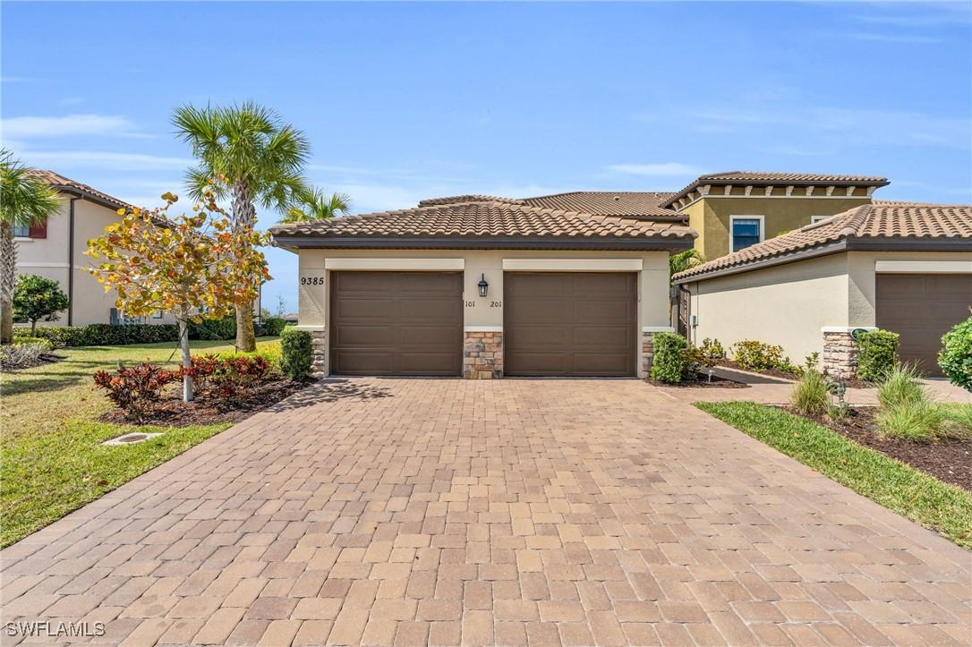 9385 Pocida Ct. #101, Naples, FL 34119