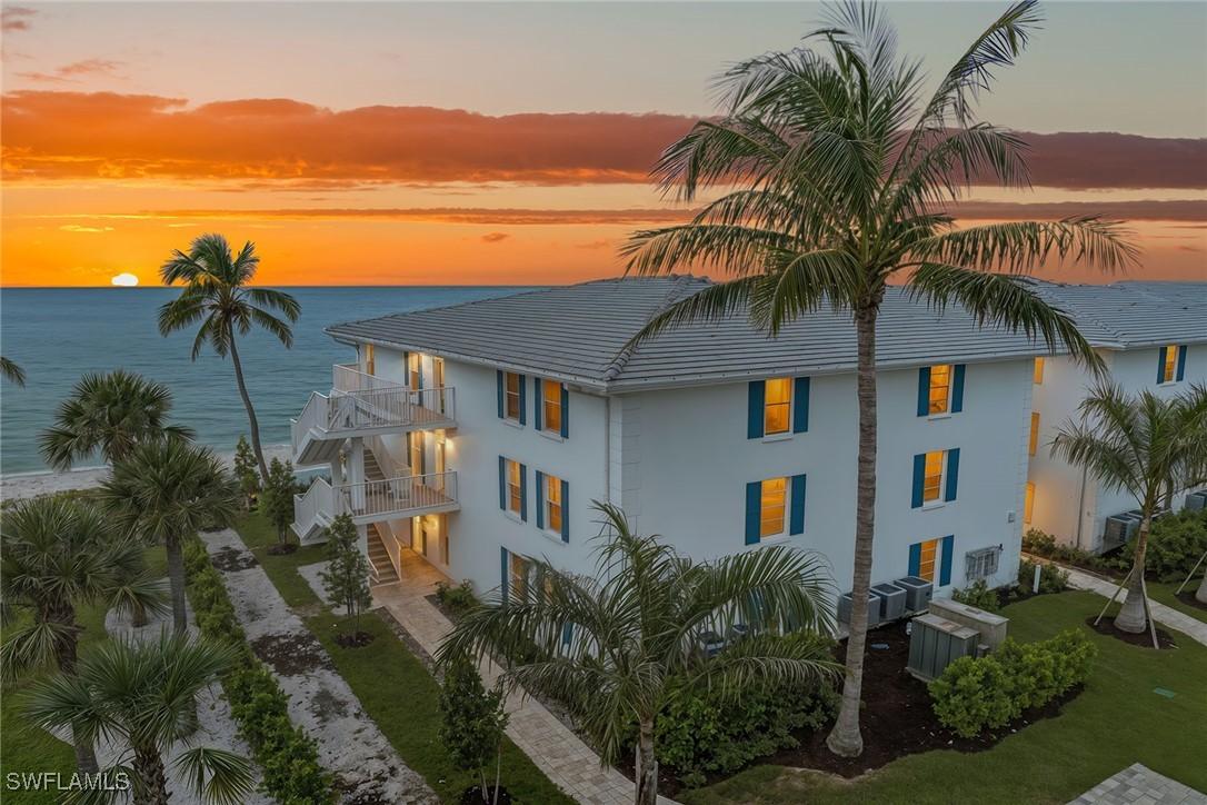 10573 Gulf Shore Dr. #306, Naples, FL 34108