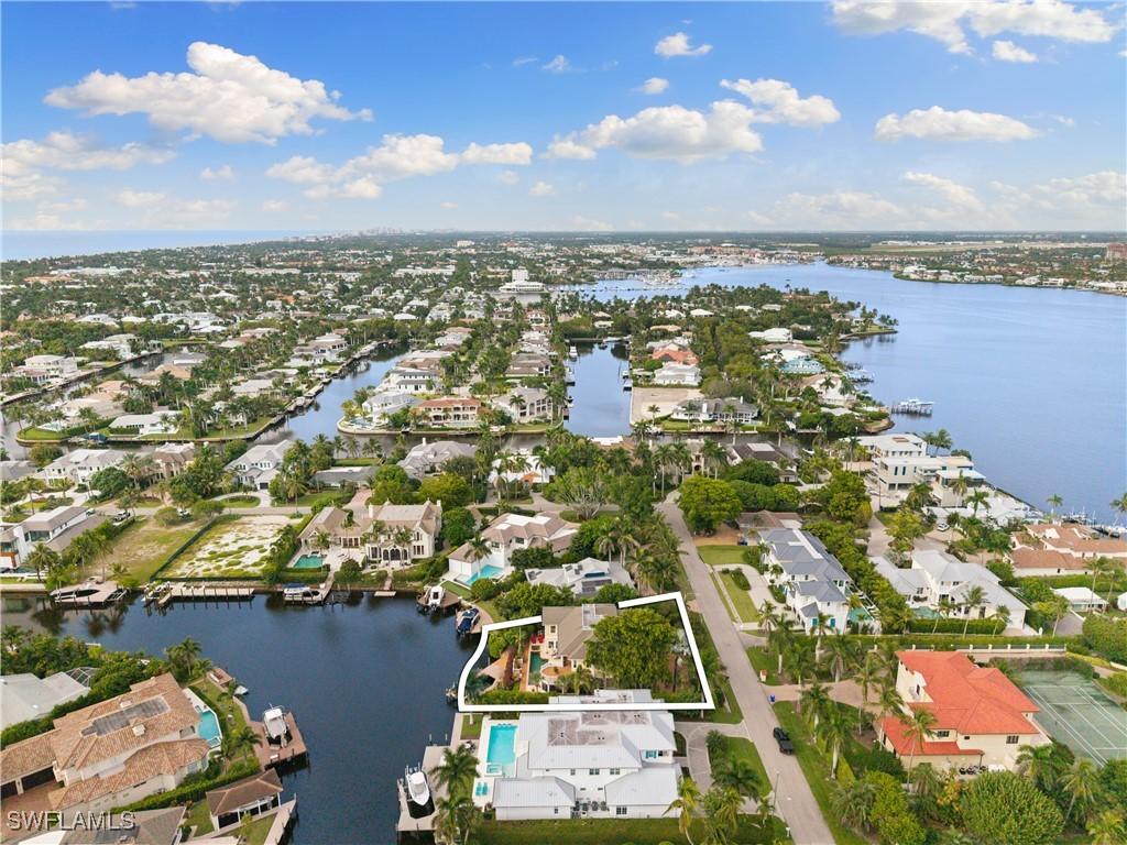 2170 Marina Dr., Naples, FL 34102