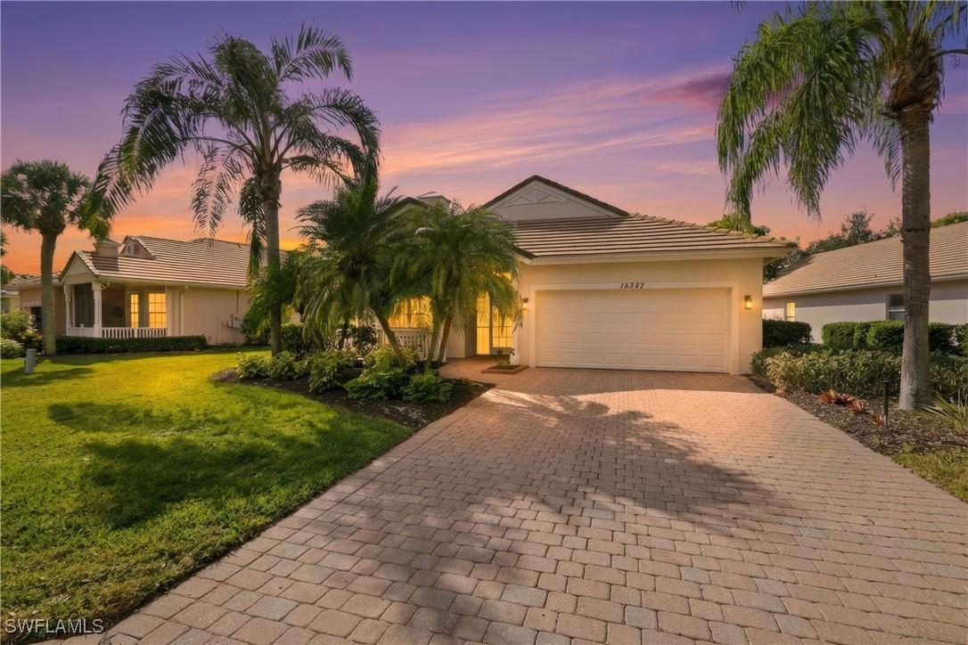 15327 Yellow Wood Dr., Alva, FL 33920