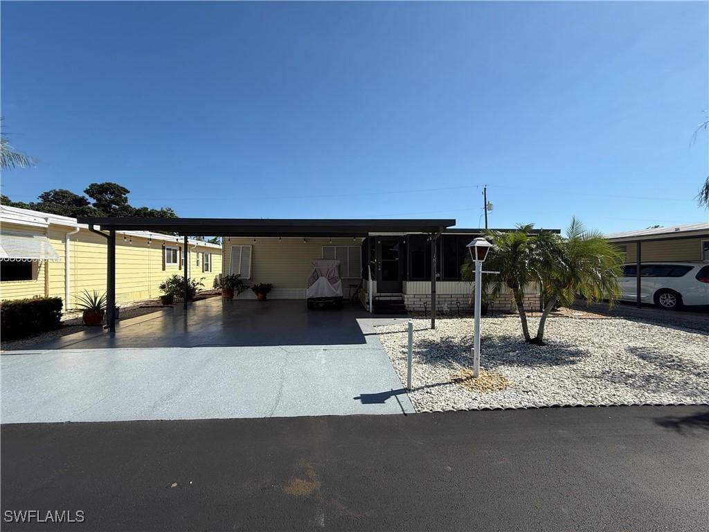 181 Sand Dr., Naples, FL 34104