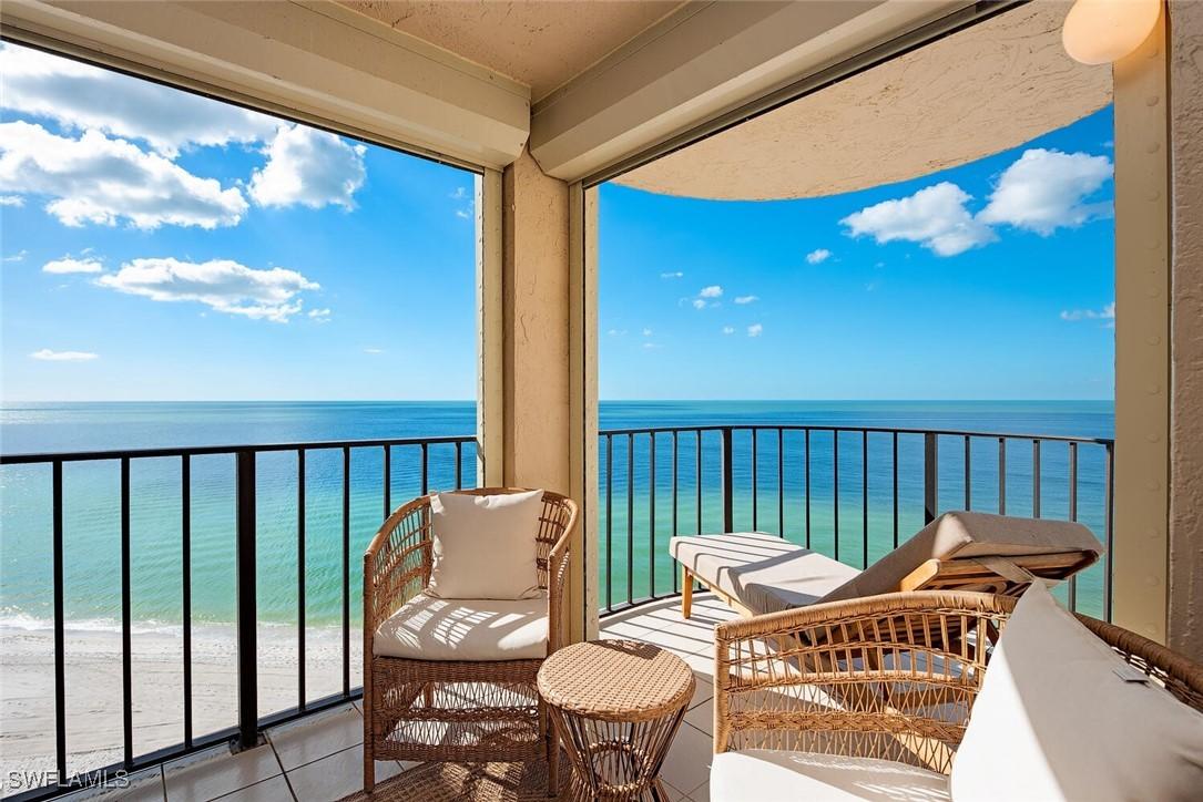 3115 Gulf Shore Blvd. #706S, Naples, FL 34103