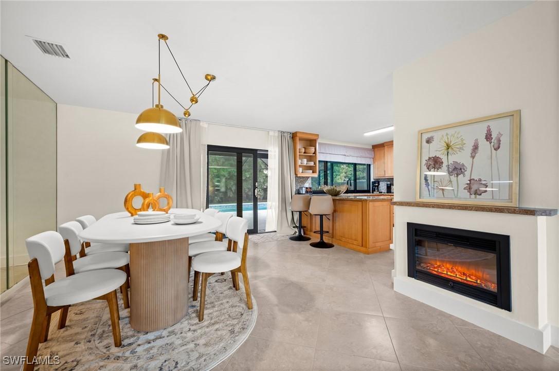 472 Palm River Blvd., Naples, FL 34110