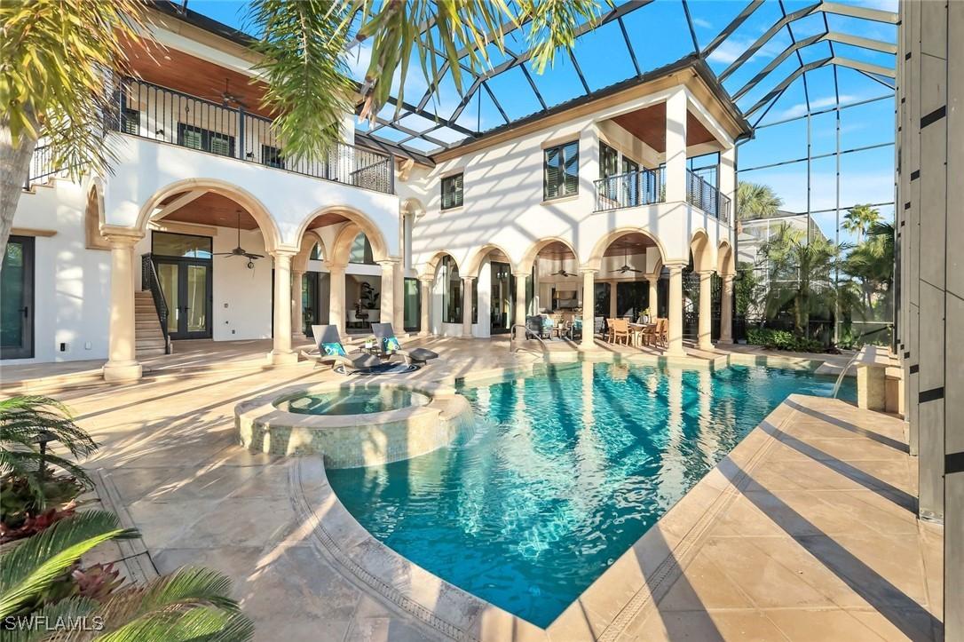 1450 Gulfstar Dr., Naples, FL 34112