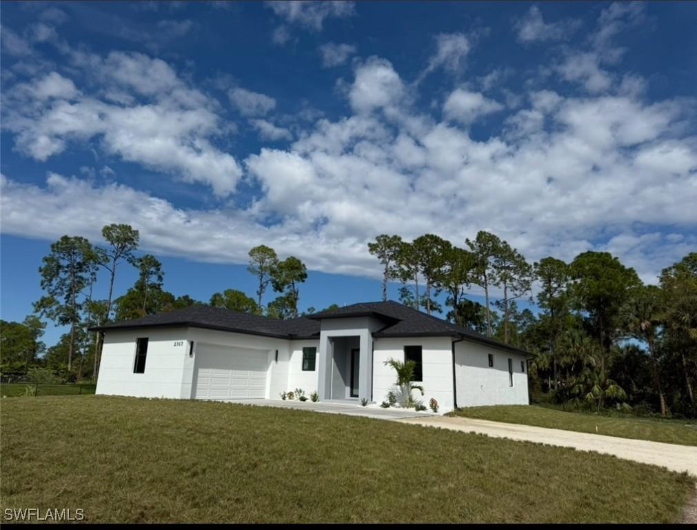 2317 2nd Ave., Naples, FL 34117