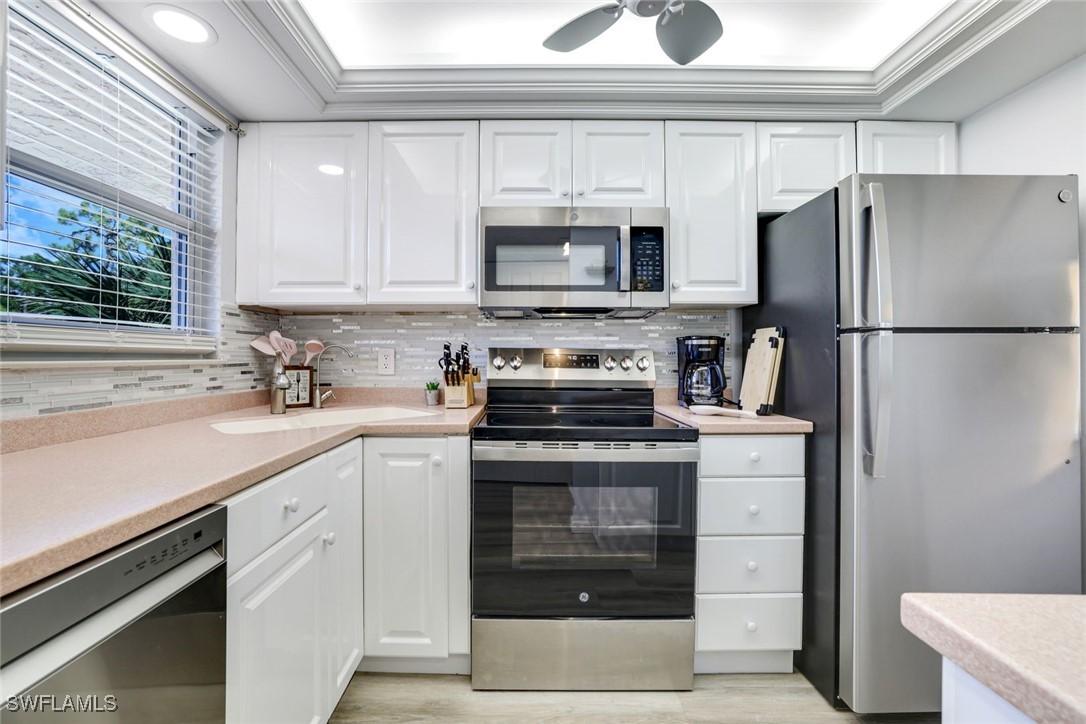 200 Forest Lakes Blvd. #204, Naples, FL 34105