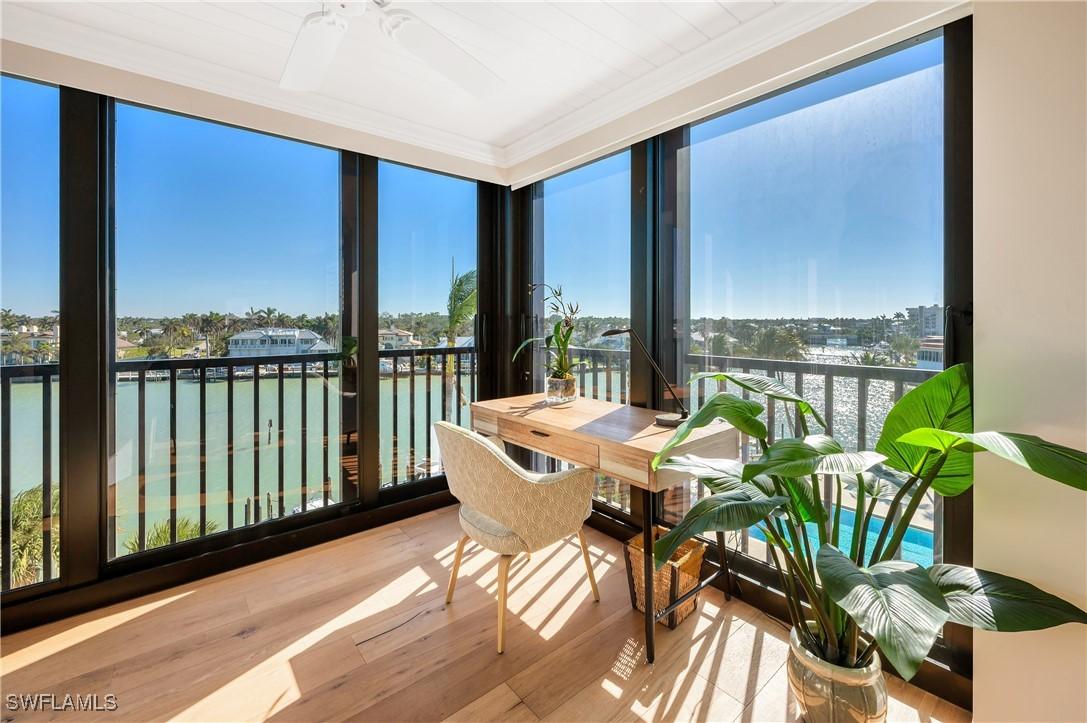 2400 Gulf Shore Blvd. #501, Naples, FL 34103