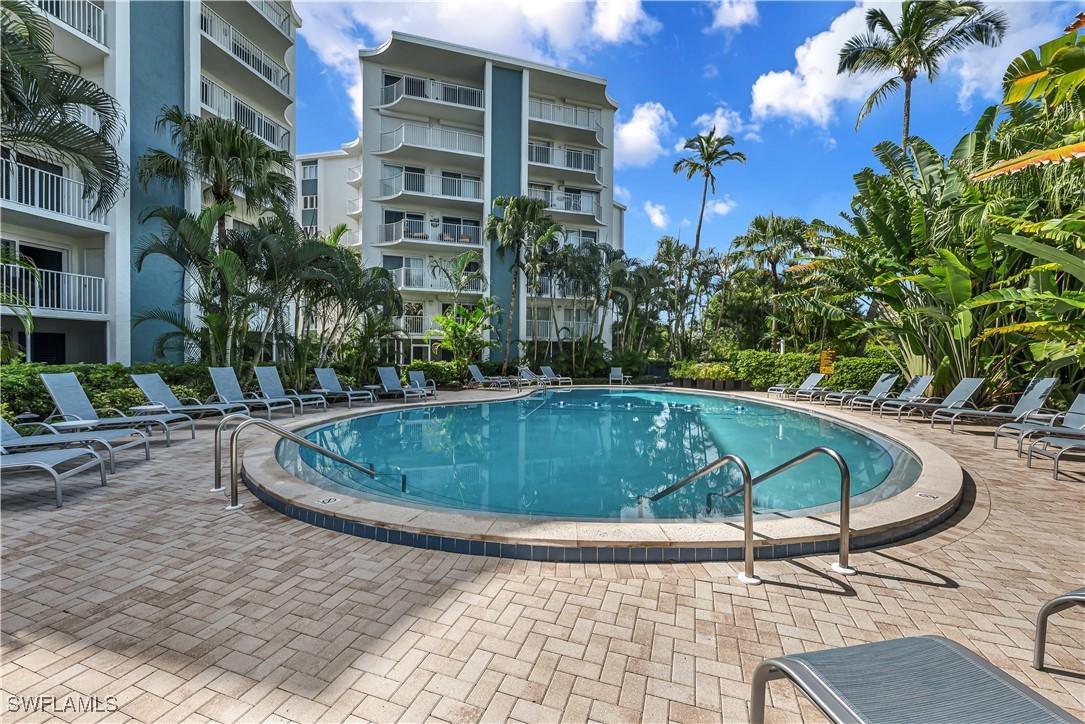 1300 Gulf Shore Blvd. #507, Naples, FL 34102