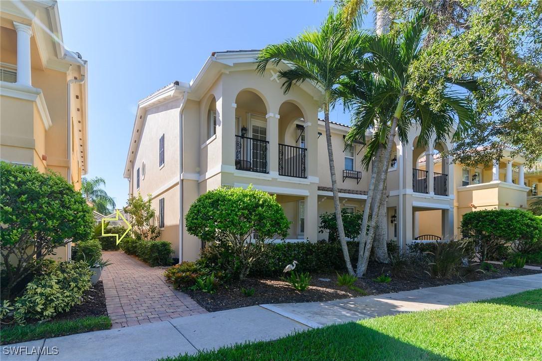 8044 Josefa Way, Naples, FL 34114