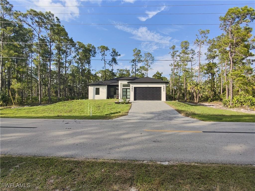 902 W 17th St., Lehigh Acres, FL 33972