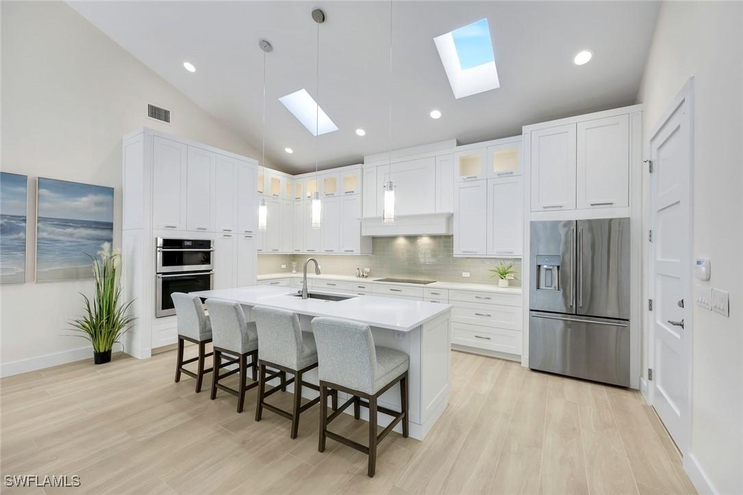 2100 Curtis St., Naples, FL 34112