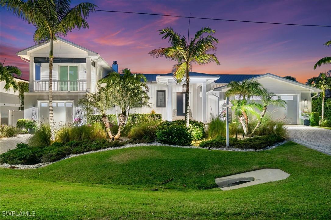 2323 Harbor Rd., Naples, FL 34104