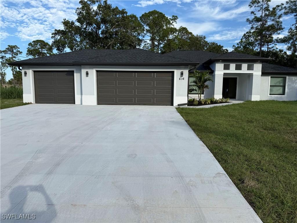 616 Plumosa Ave., Lehigh Acres, FL 33972