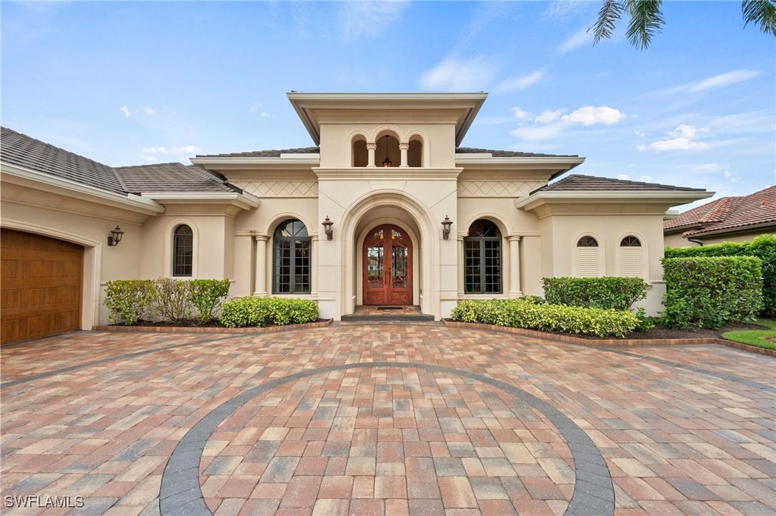 6068 Sunnyslope Dr., Naples, FL 34119