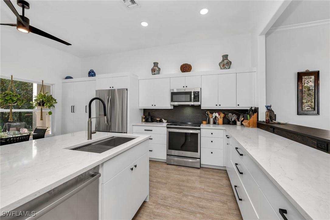 1778 Marsh Run, Naples, FL 34109