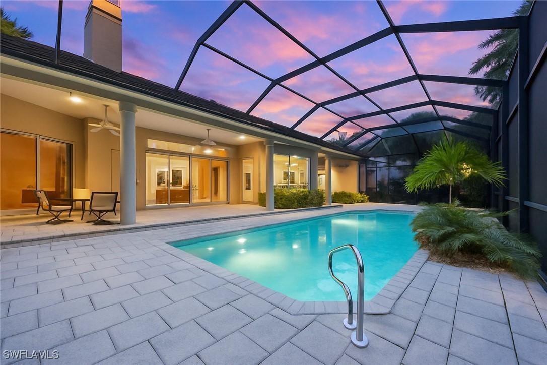 258 9th Ave., Naples, FL 34102