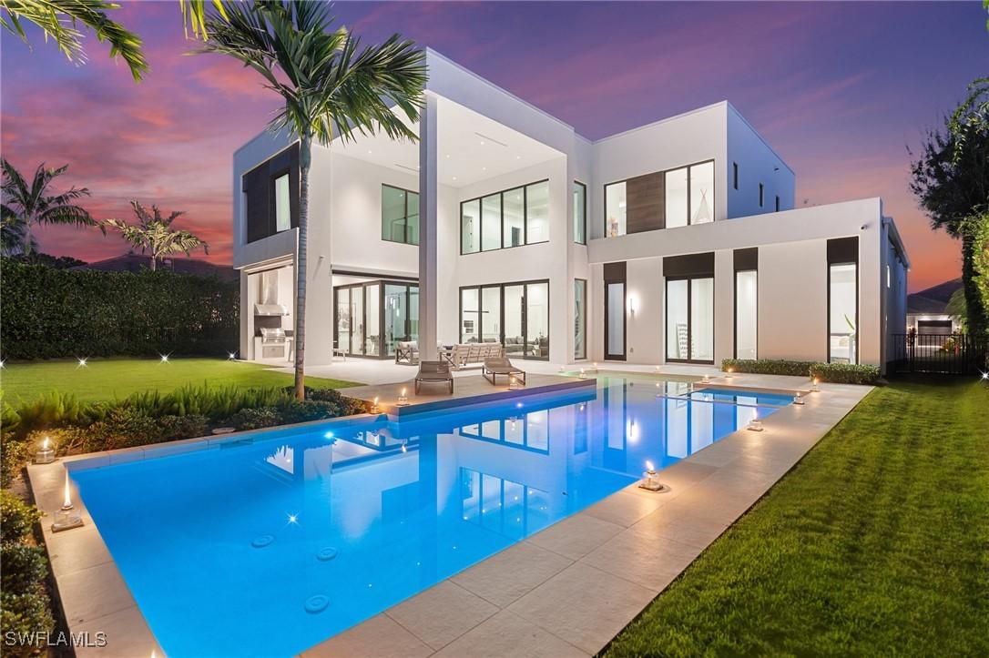 641 Starboard Dr., Naples, FL 34103