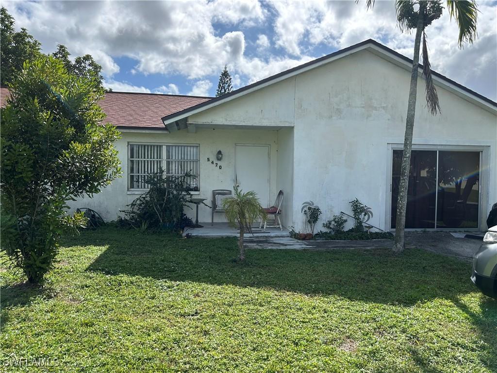 5470 29th Pl., Naples, FL 34116