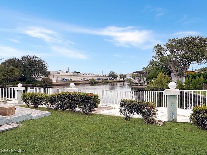 1273 5th Ave., Naples, FL 34102