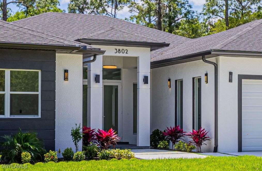 3802 30th Ave Se, Naples, FL 34117