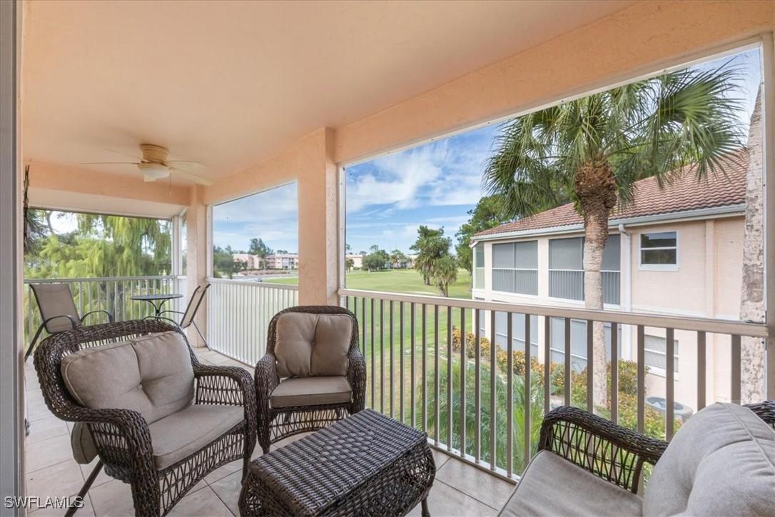 940 Woodshire Ln. #M1, Naples, FL 34105