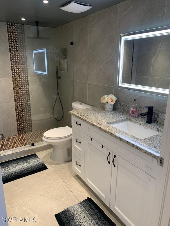 8224 Key Royal Cir. #223, Naples, FL 34119