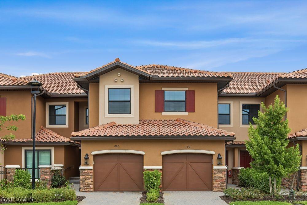 15323 Lucerna St. #102, Naples, FL 34114