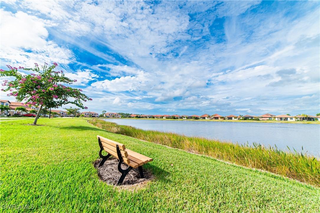 1606 Oceania Dr. #202, Naples, FL 34113