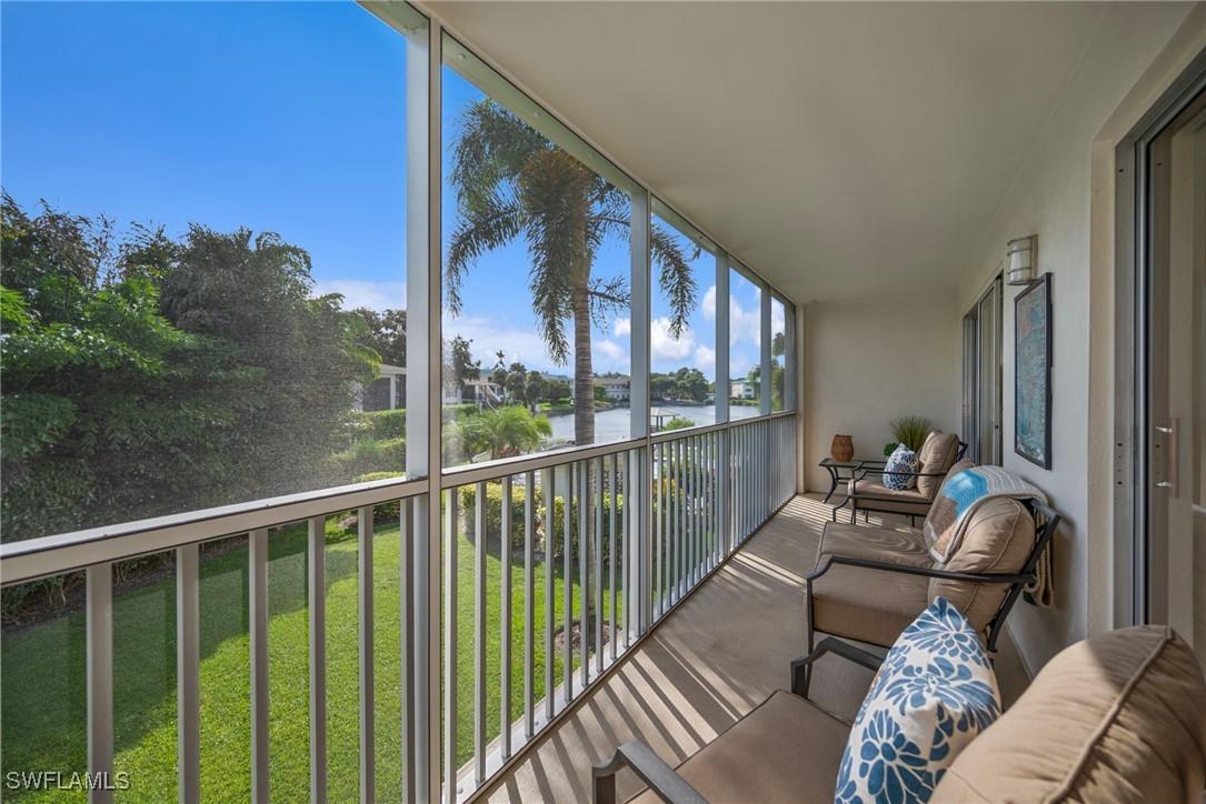 3150 Binnacle Dr. #207, Naples, FL 34103