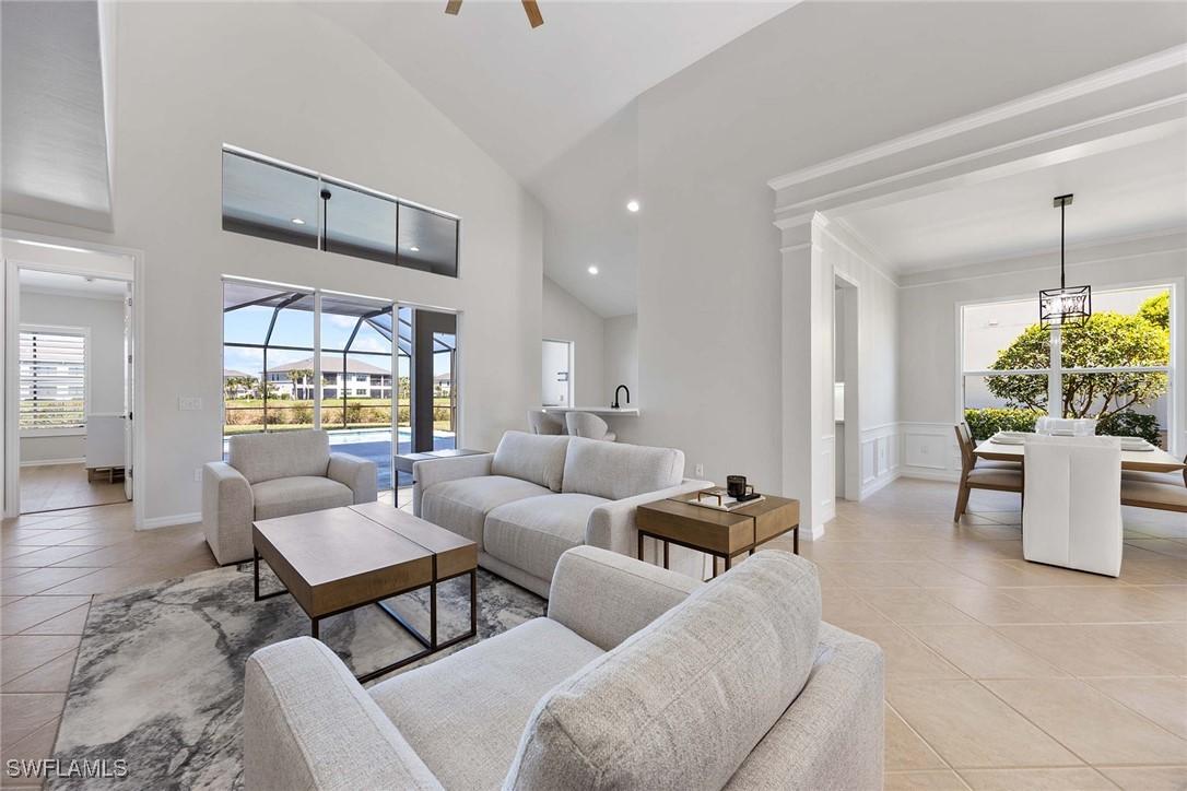 11845 Bramble Ct., Naples, FL 34120