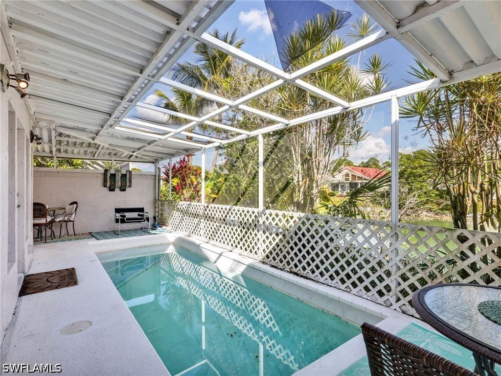 164 Sabal Lake Dr., Naples, FL 34104