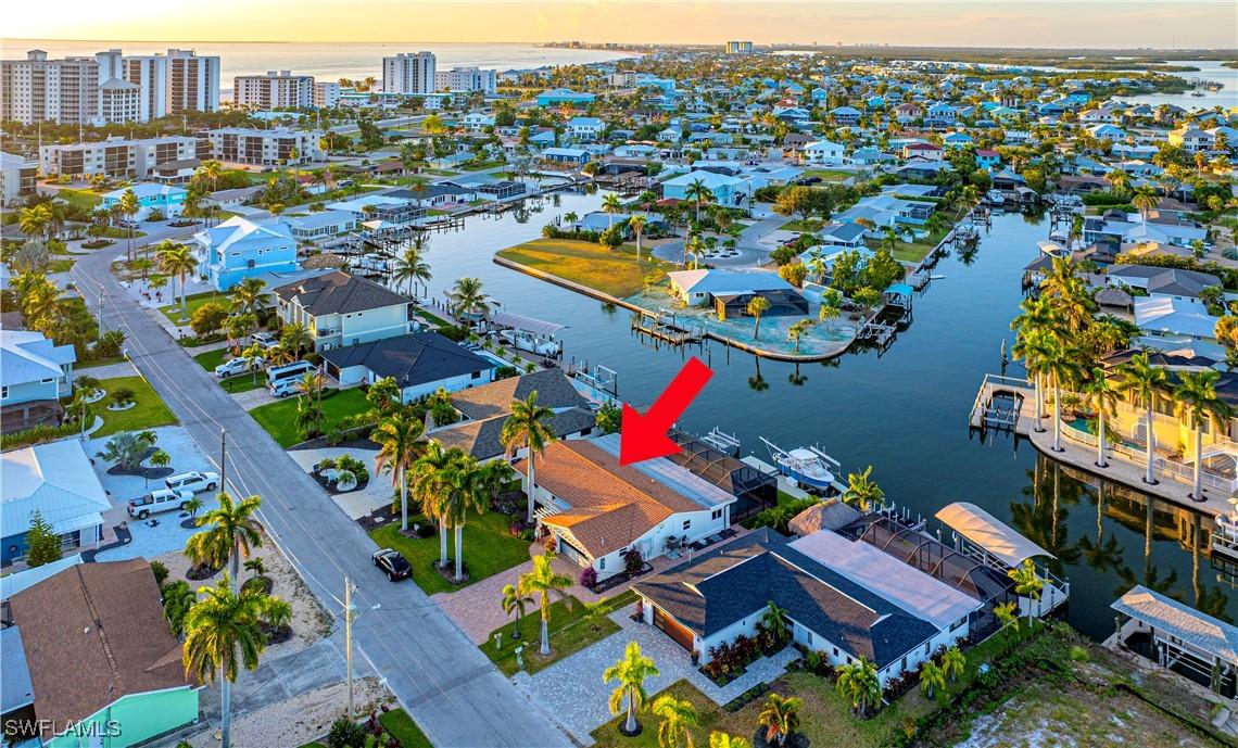 25 Fairview Blvd., Fort Myers Beach, FL 33931