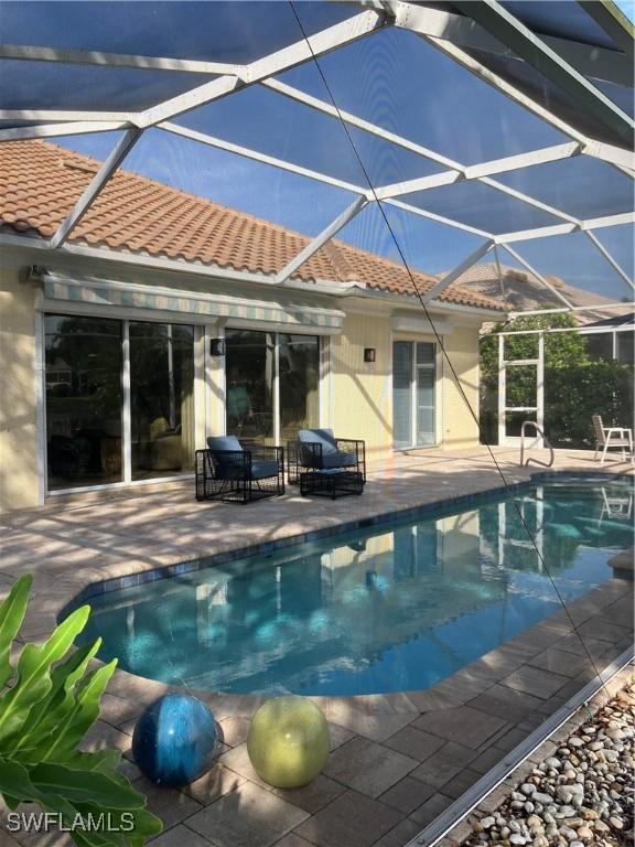 3928 Upolo Ln., Naples, FL 34119