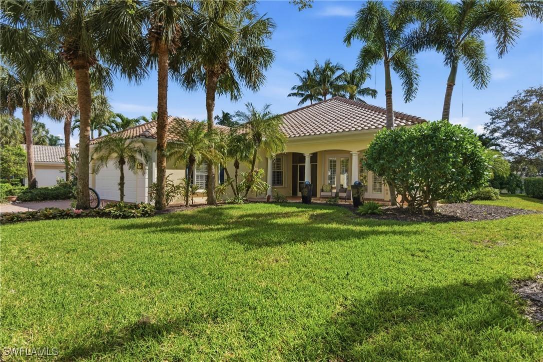 3928 Upolo Ln., Naples, FL 34119