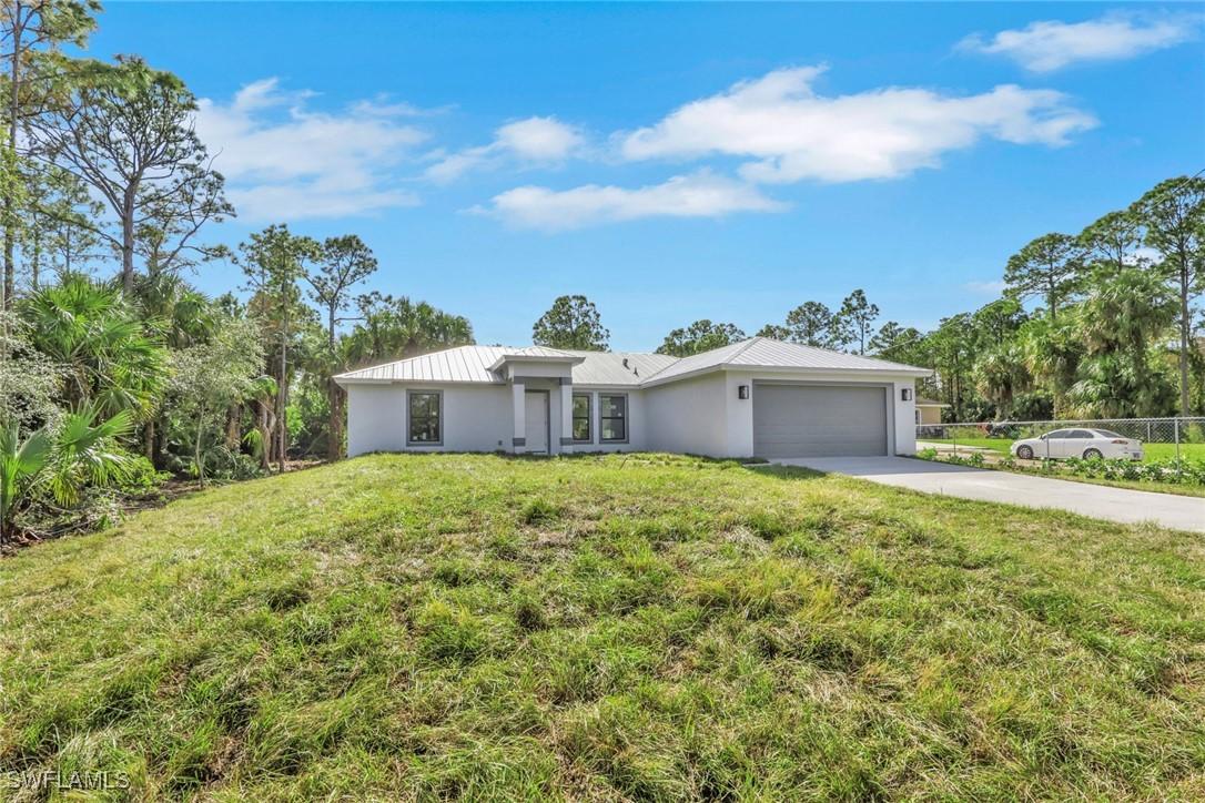 436 41st Ave Ne, Naples, FL 34120