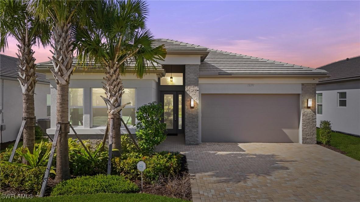 12391 Purple Ficus Way, Naples, FL 34120
