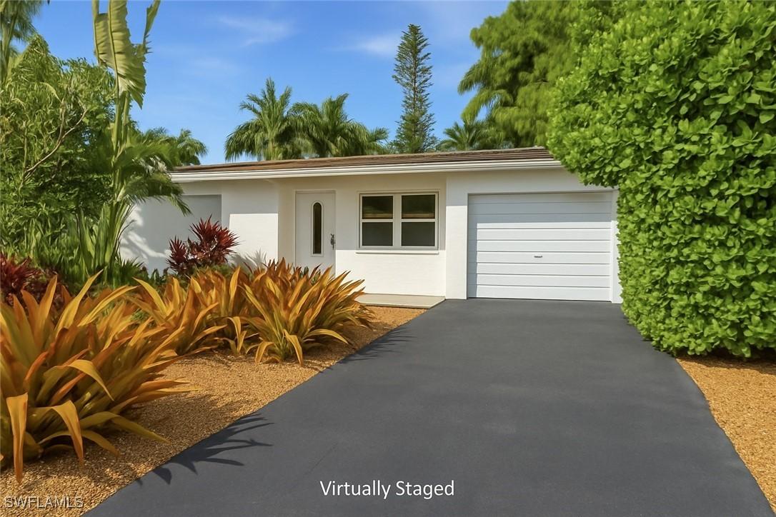 1235 Rordon Ave., Naples, FL 34103