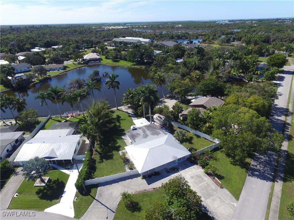 22 Constitution Dr., Naples, FL 34112