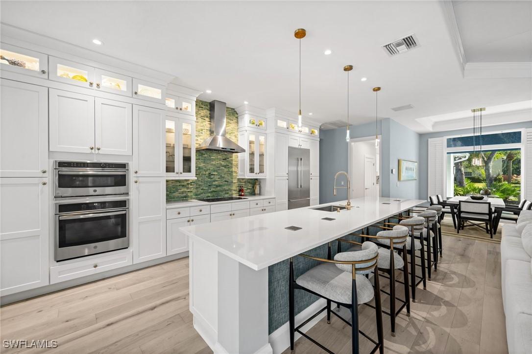 1963 Bethany Pl., Naples, FL 34109