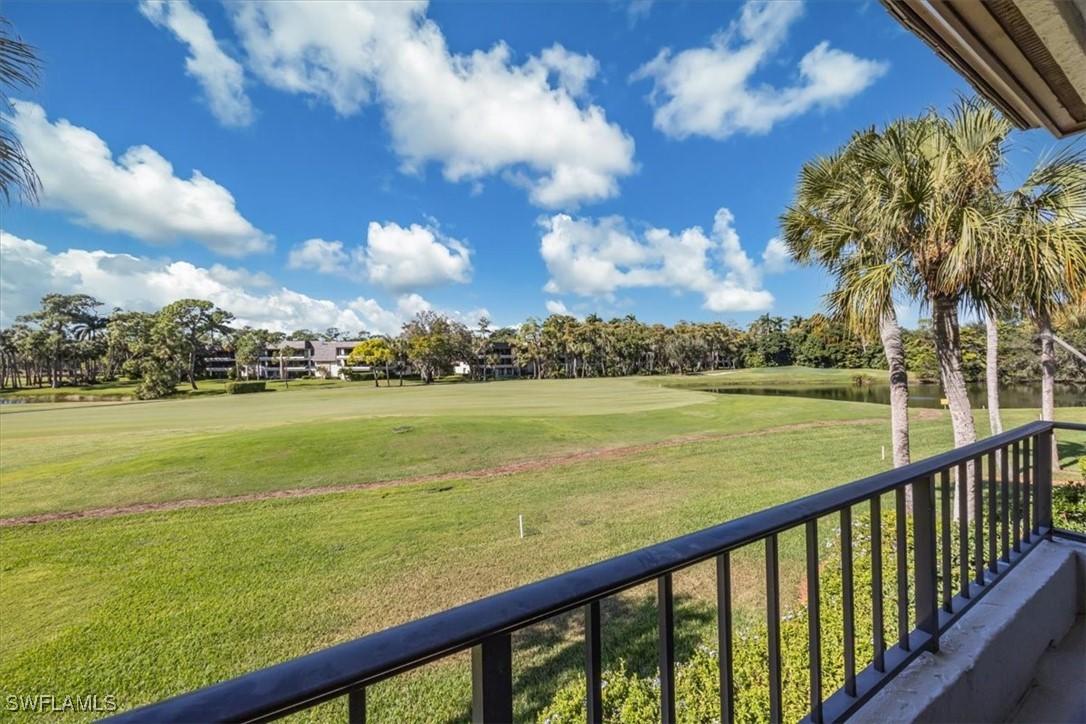 104 Clubhouse Dr. #272, Naples, FL