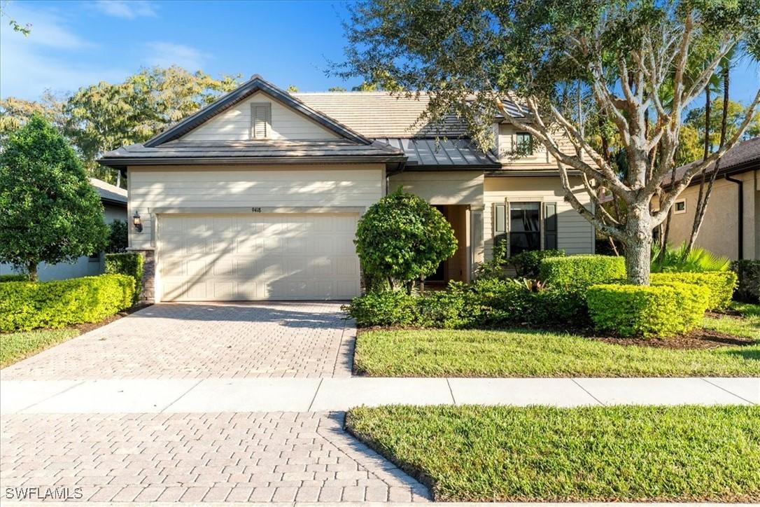 9418 Greyhawk Tr., Naples, FL 34120