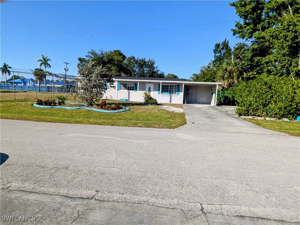 804 March St., North Fort Myers, FL 33903