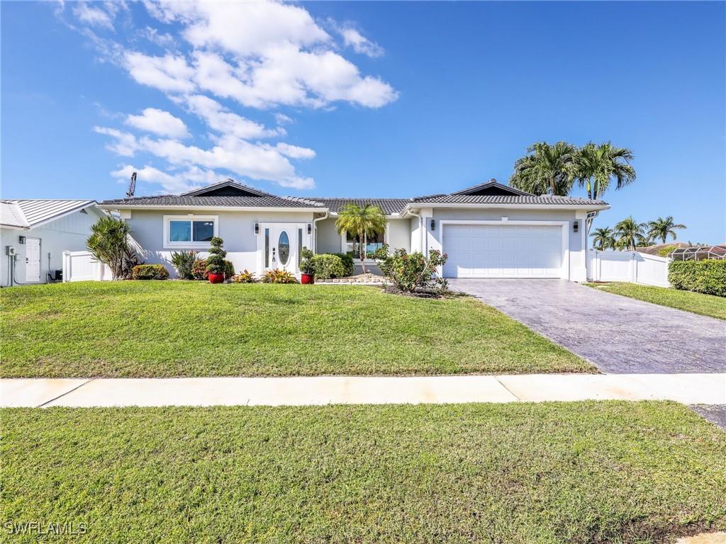84 Gulfport Ct., Marco Island, FL 34145