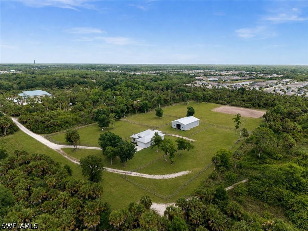1960 Moulder Dr., Naples, FL 34120