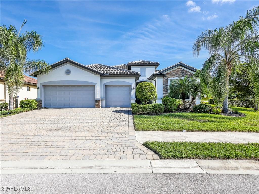 11973 Bay Oak Dr., Fort Myers, FL 33913