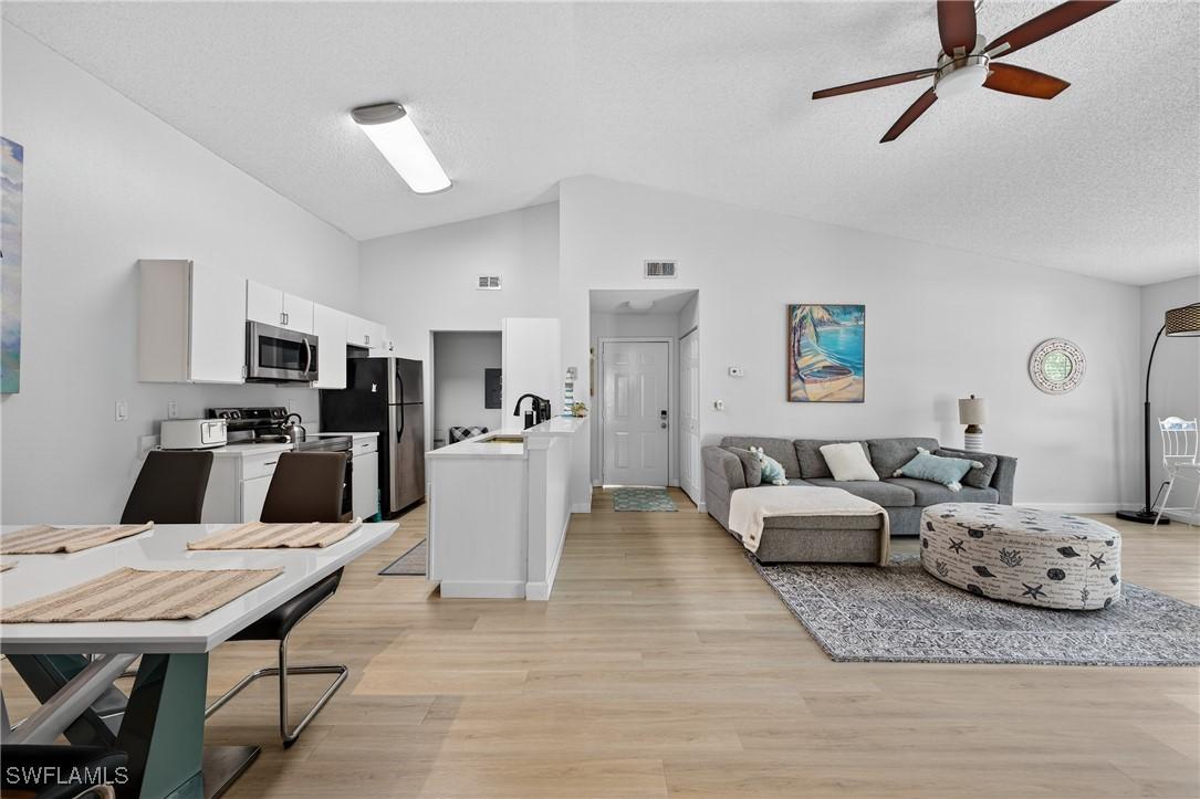 2166 Arbour Walk Cir. #2421, Naples, FL 34109