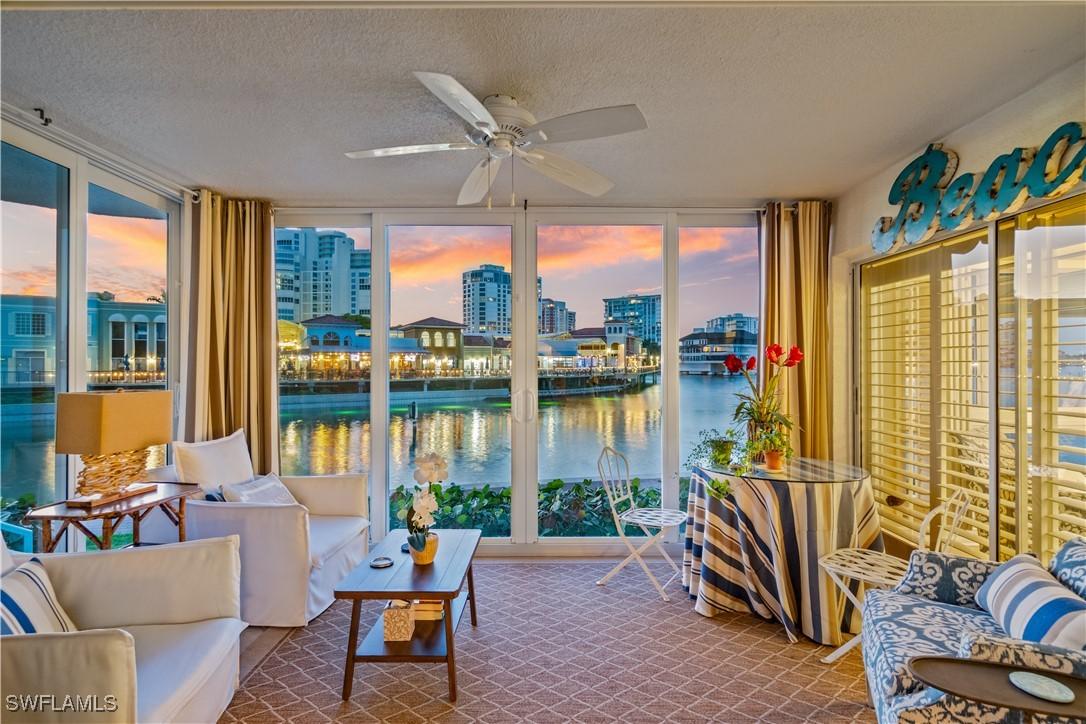 205 Park Shore Dr. #4-413, Naples, FL 34103