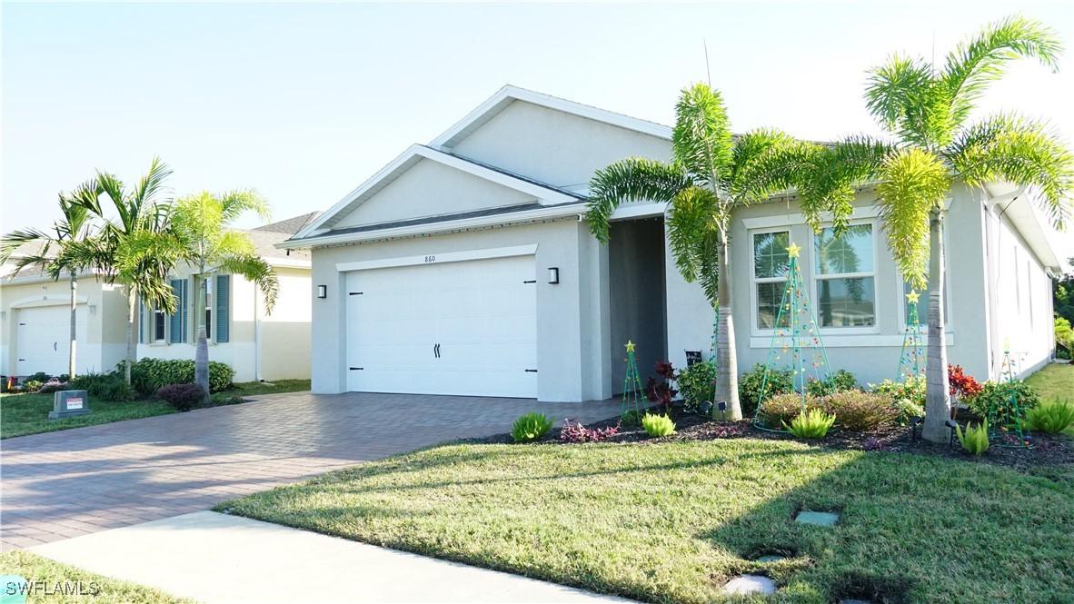 860 Heather Lake Ave., Cape Coral, FL 33993