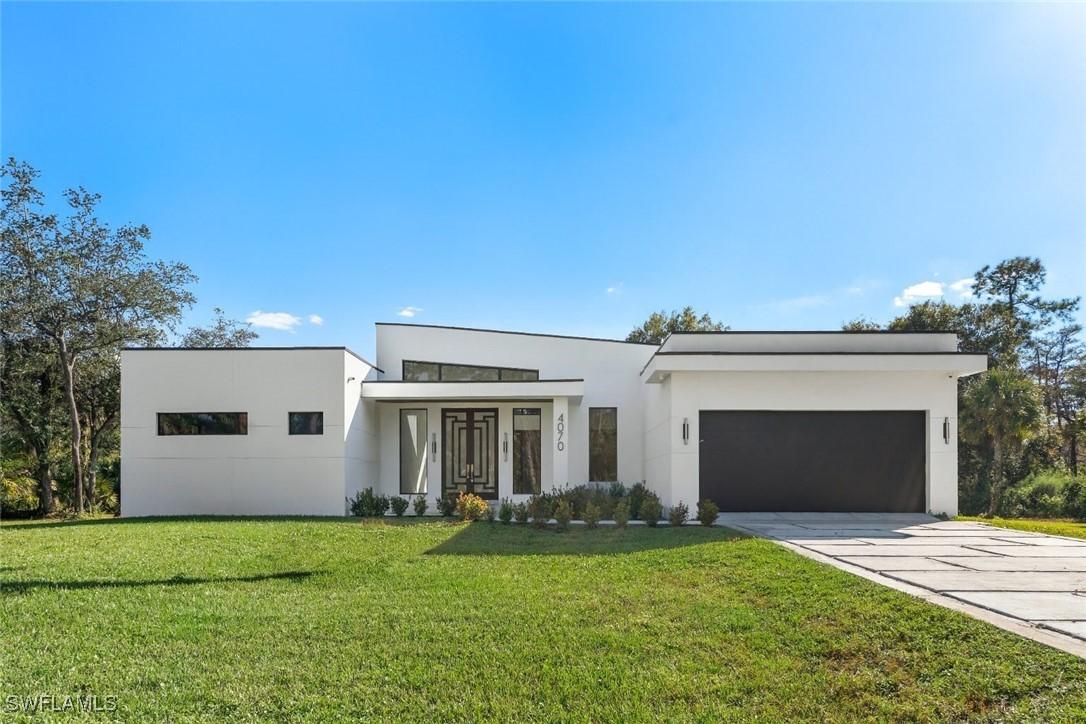 4070 24th Ave., Naples, FL 34117